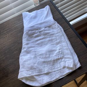 Linen Athleta Lima Maternity Shorts